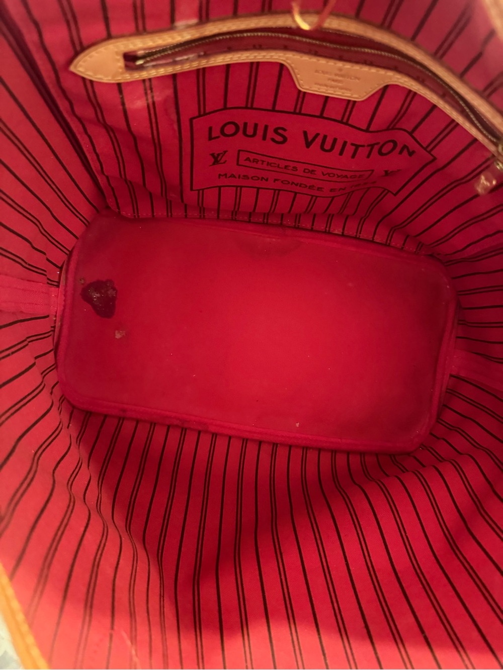 Louis Vuitton Monogram Neverfull Tote - Brown with Pink-Striped Interior - Picture 14 of 15